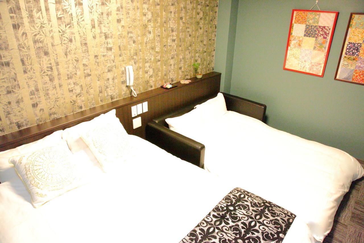Hotel Neo World Osaka Esterno foto
